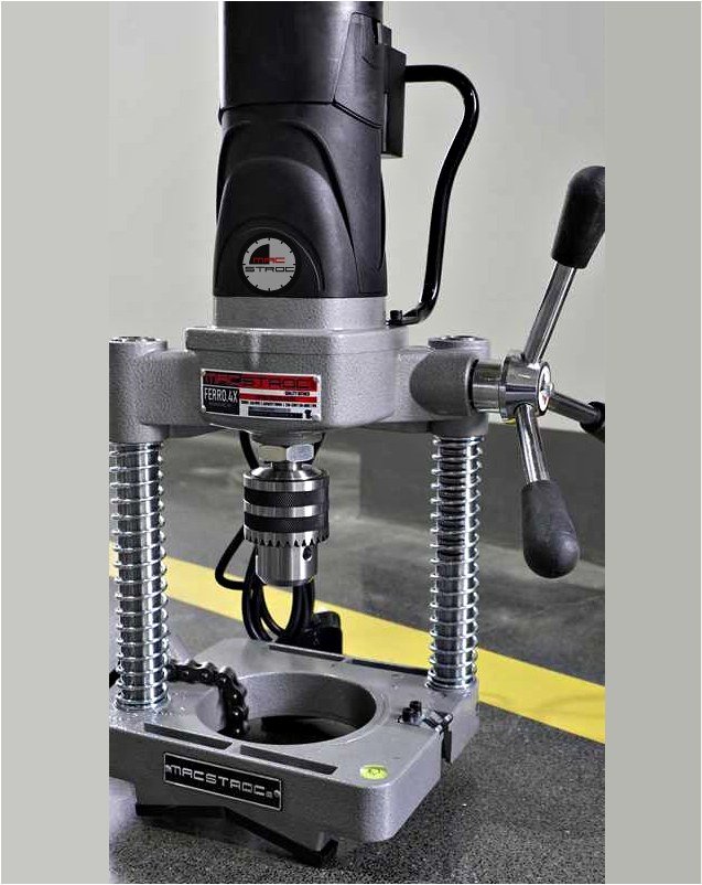 Macstroc-ferro.4X-hole-cutting-tool-UAE-pipedrillingmachine-new-ferro4X